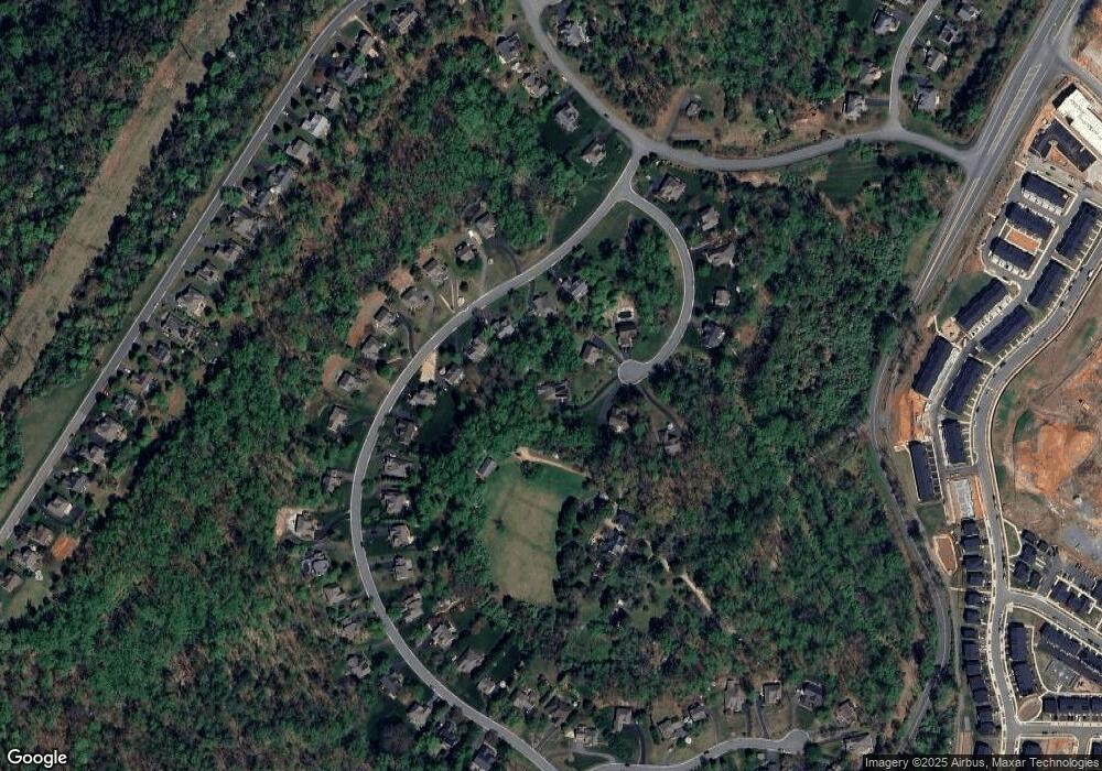 1671 Hubbard Ct, Charlottesville, VA 22903 - photo 1