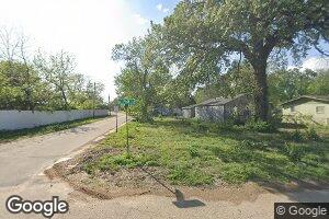 903 NW Polk St, Topeka, KS 66608