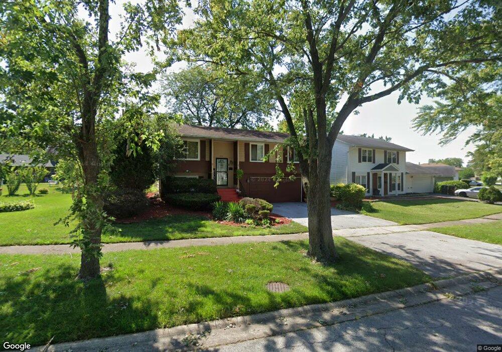 18105 Charlemagne Ave, Hazel Crest, IL 60429 - photo 1
