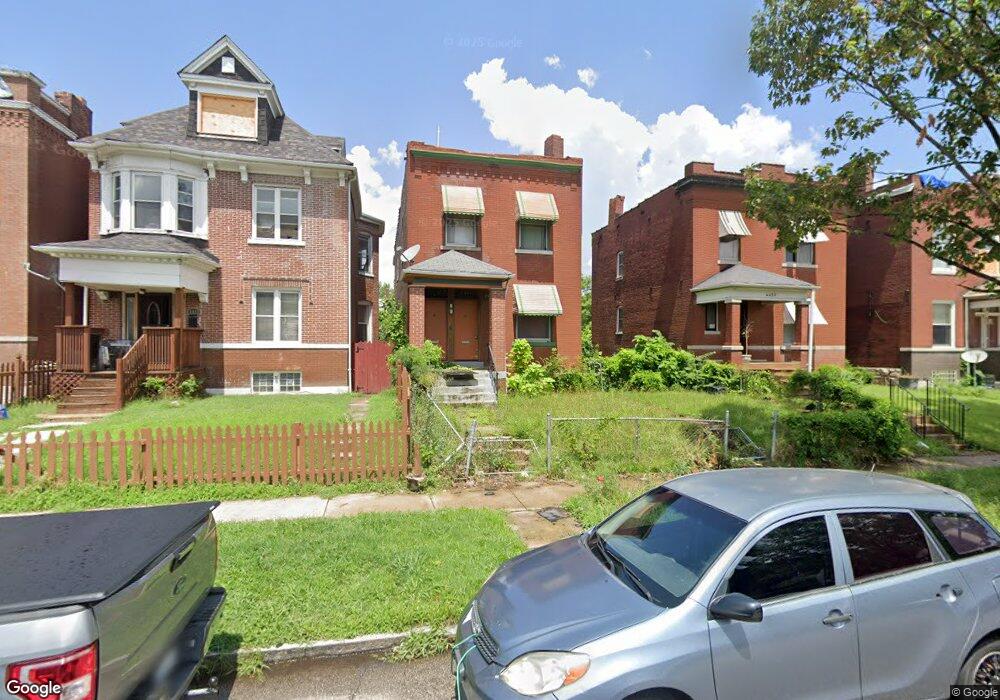 4451 Athlone Ave, Saint Louis, MO 63115 - photo 1