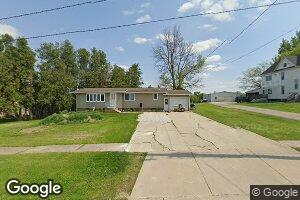 118 Dessel St, Ossian, IA 52161