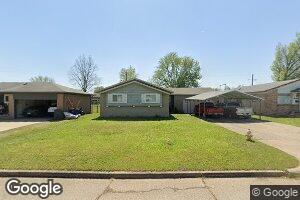 9152 E Latimer Ct, Tulsa, OK 74115