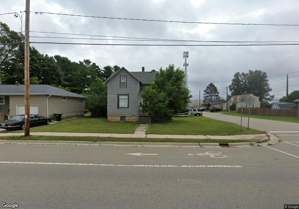 3104 13th St, Menominee, MI 49858 - photo 1