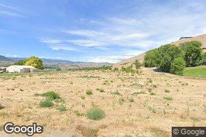 1390 Pear Ln, Rock Island, WA 98850