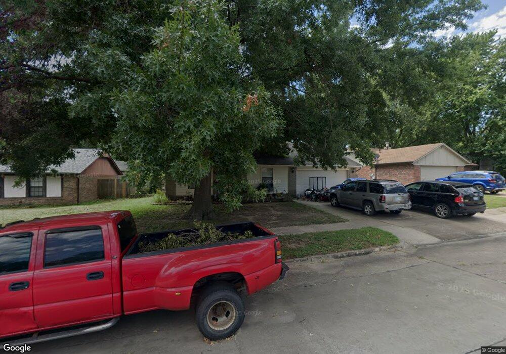 1113 W Waco St, Broken Arrow, OK 74011 - photo 1