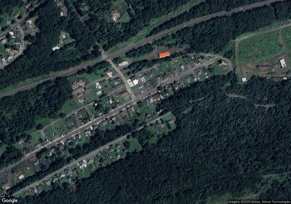 1046 E Main St, Nanticoke, PA 18634 - photo 1