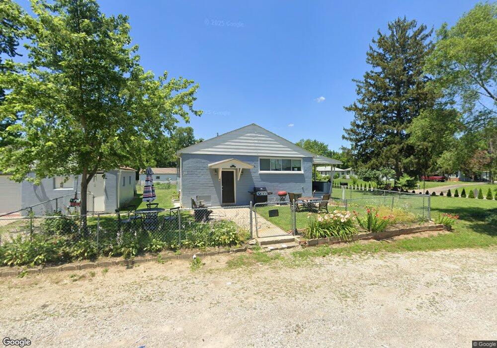 1881 Ferris Rd, Columbus, OH 43224 - photo 1