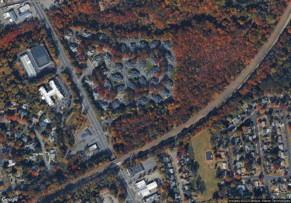 603 Buckingham Cir unit 29, Middletown, NJ 07748 - photo 1