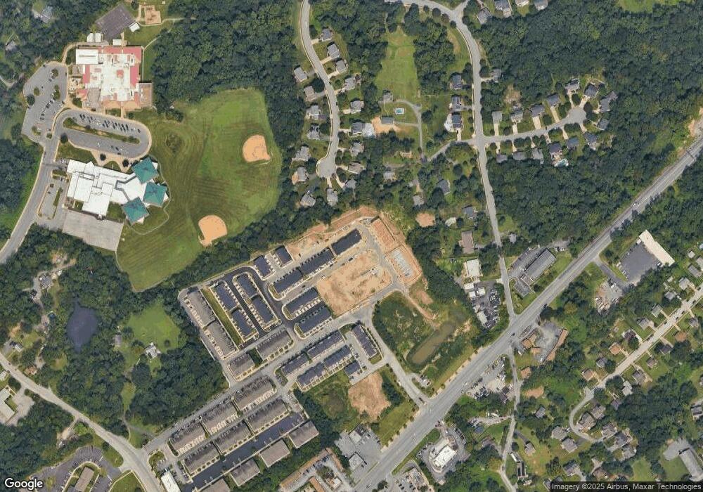 7086 Emaly Jane Ln, Elkridge, MD 21075 - photo 1