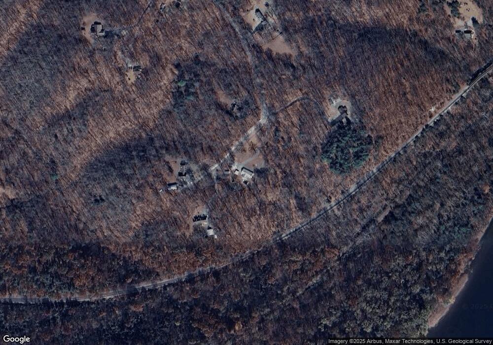 10802 Garrison Hollow Rd, Clear Spring, MD 21722 - photo 1