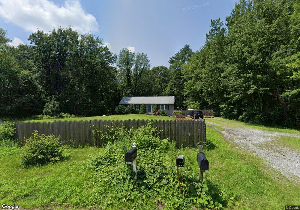 475 West St, Uxbridge, MA 01569 - photo 1