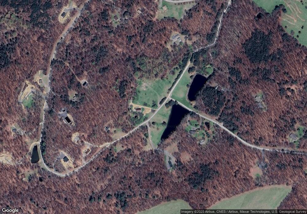 1000 Holly Hill Ln, Berkeley Springs, WV 25411 - photo 1