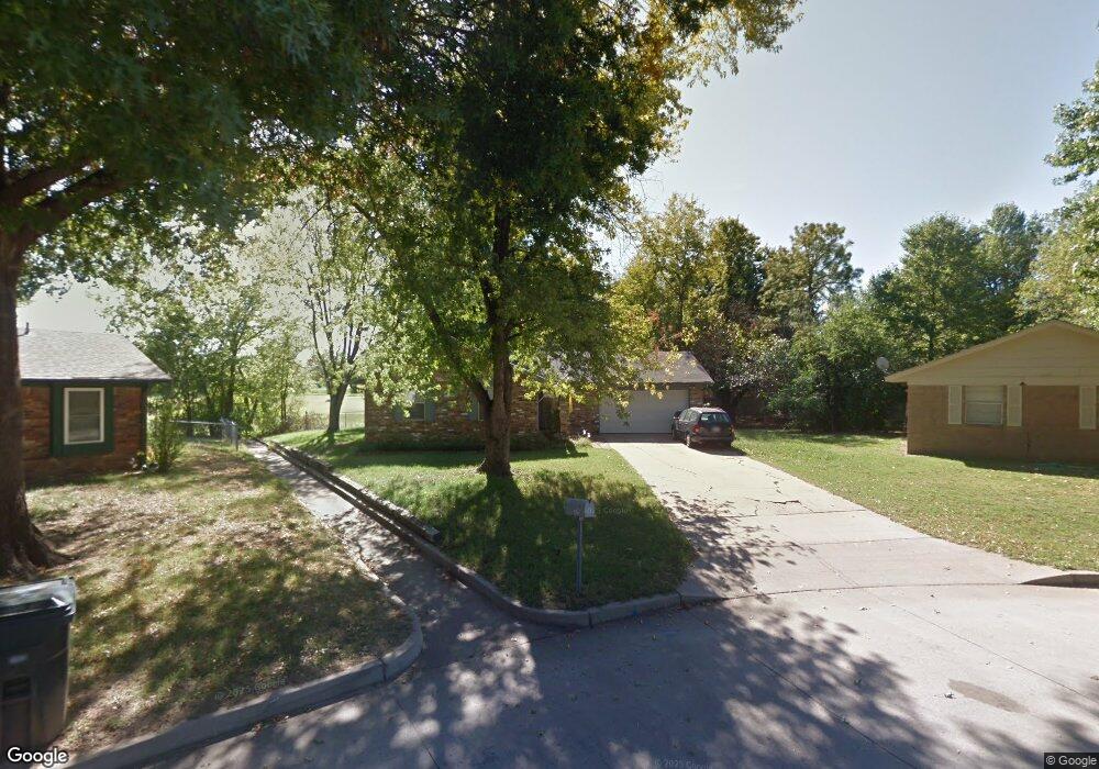 1101 W School Ct, Claremore, OK 74017 - photo 1