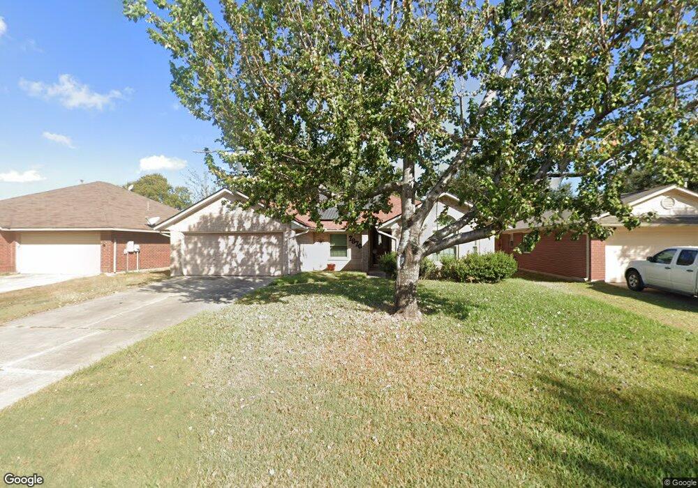 7870 Log Hollow Dr, Houston, TX 77040 - photo 1