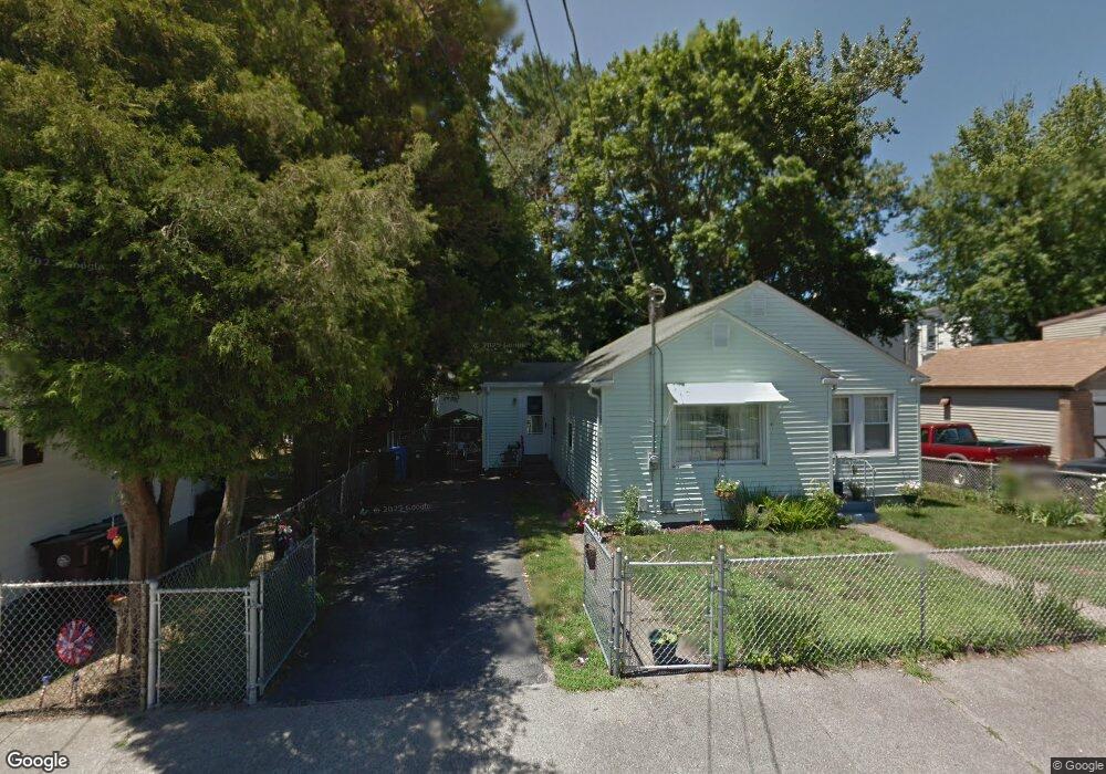 58 Read Ave, Woonsocket, RI 02895 - photo 1