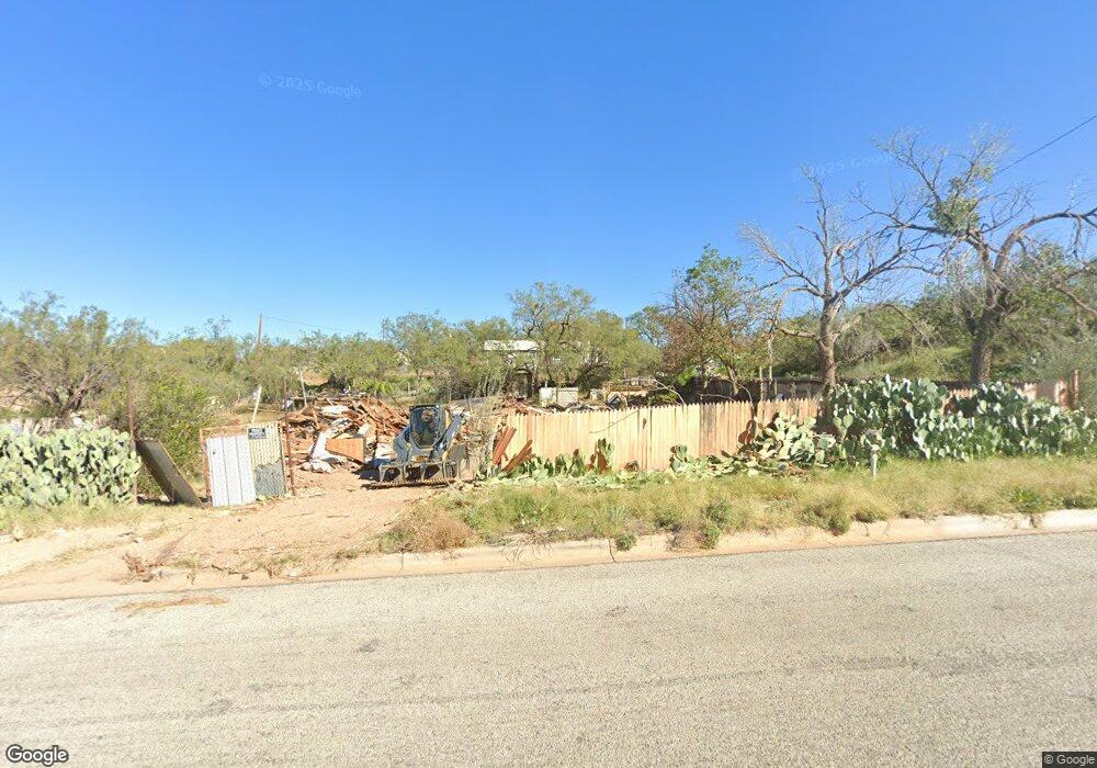1211 S Main St, Big Spring, TX 79720 - photo 1