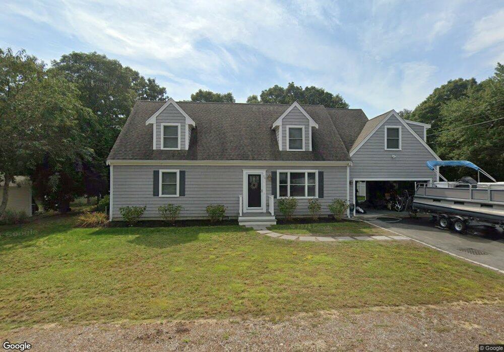 33 Knollwood Dr, East Falmouth, MA 2536 - photo 1