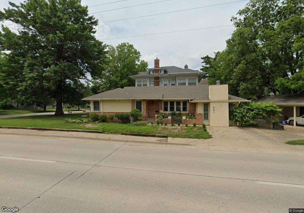 521 S 16th St, Parsons, KS 67357 - photo 1