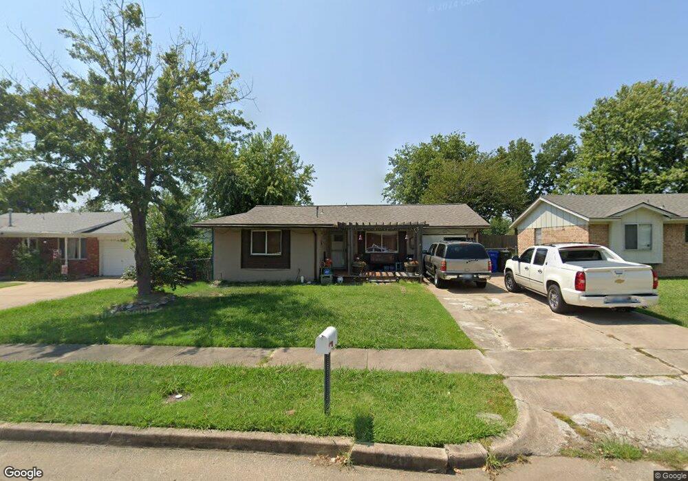 420 S Hickory Place, Broken Arrow, OK 74012 - photo 1