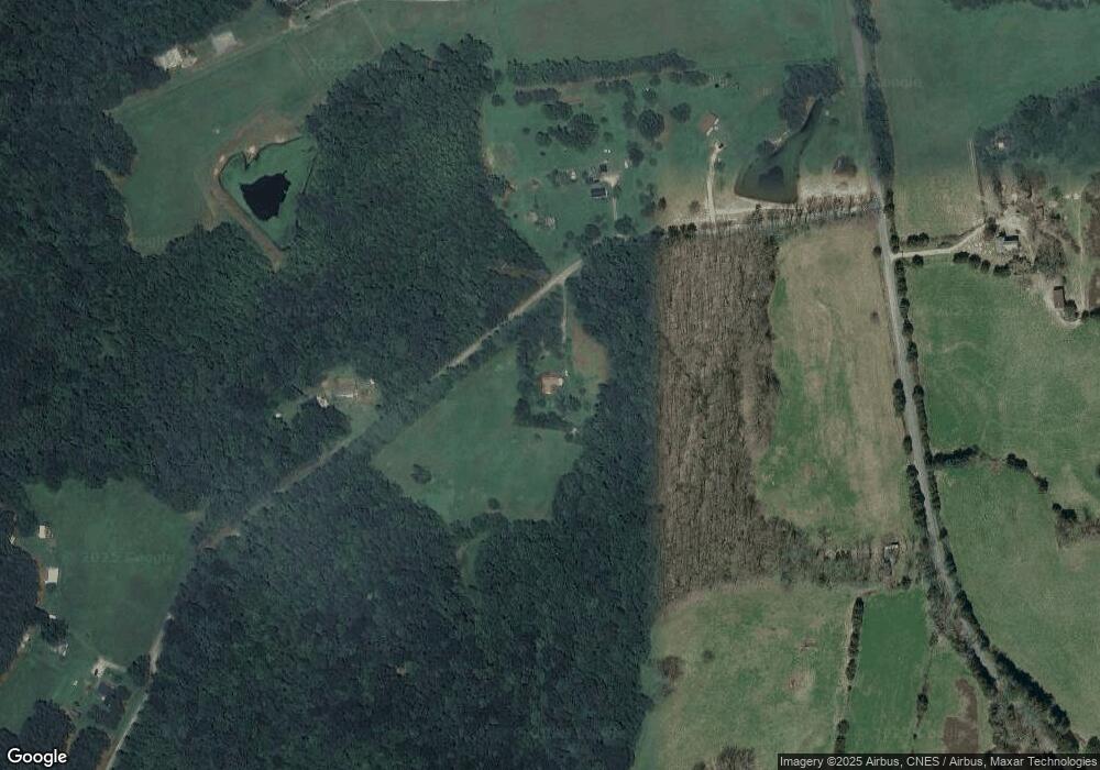 225 Pond Dr, Kenbridge, VA 23944 - photo 1