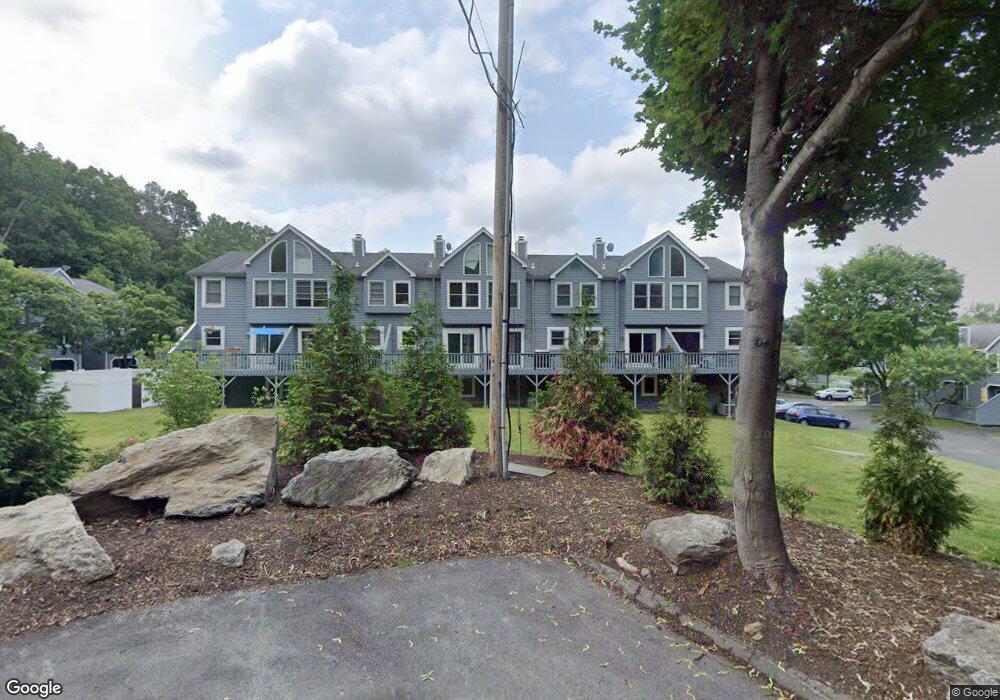 40 Fawn Ridge Ln, Wilton, CT 06897 - photo 1