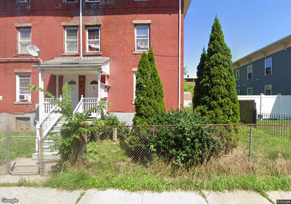 34 Wolcott St unit 2nd Floor, Hartford, CT 06106 - photo 1