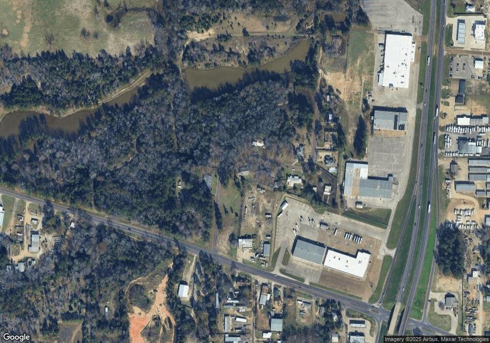 218 Fernwood Dr, Nacogdoches, TX 75964 - photo 1