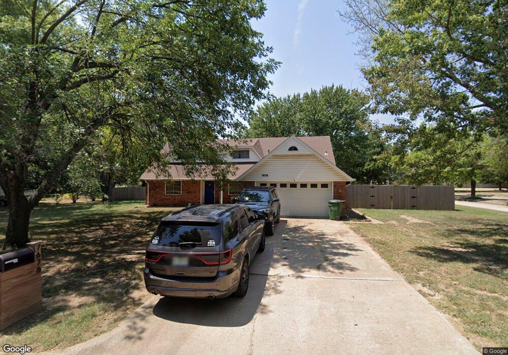 7676 Oakridge Dr, Broken Arrow, OK 74014 - photo 1