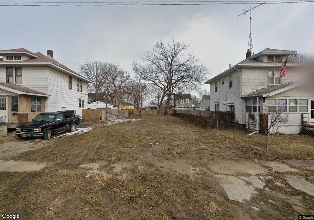 117 E Linsey Blvd, Flint, MI 48503 - photo 1