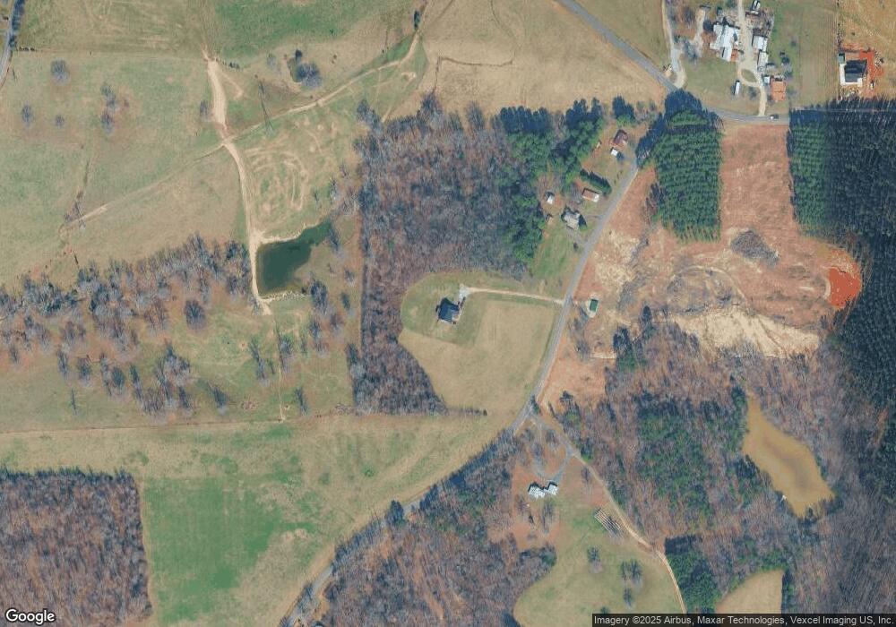 138 Mills Garden Rd, Statesville, NC 28625 - photo 1