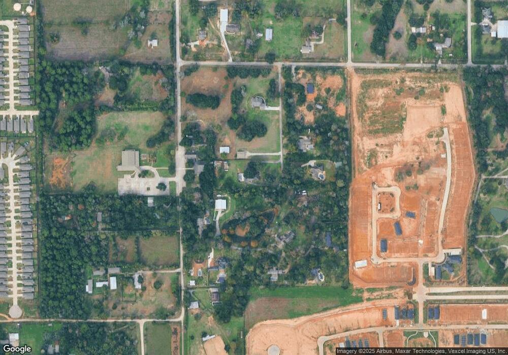 18343 Burkhardt Rd, Tomball, TX 77377 - photo 1