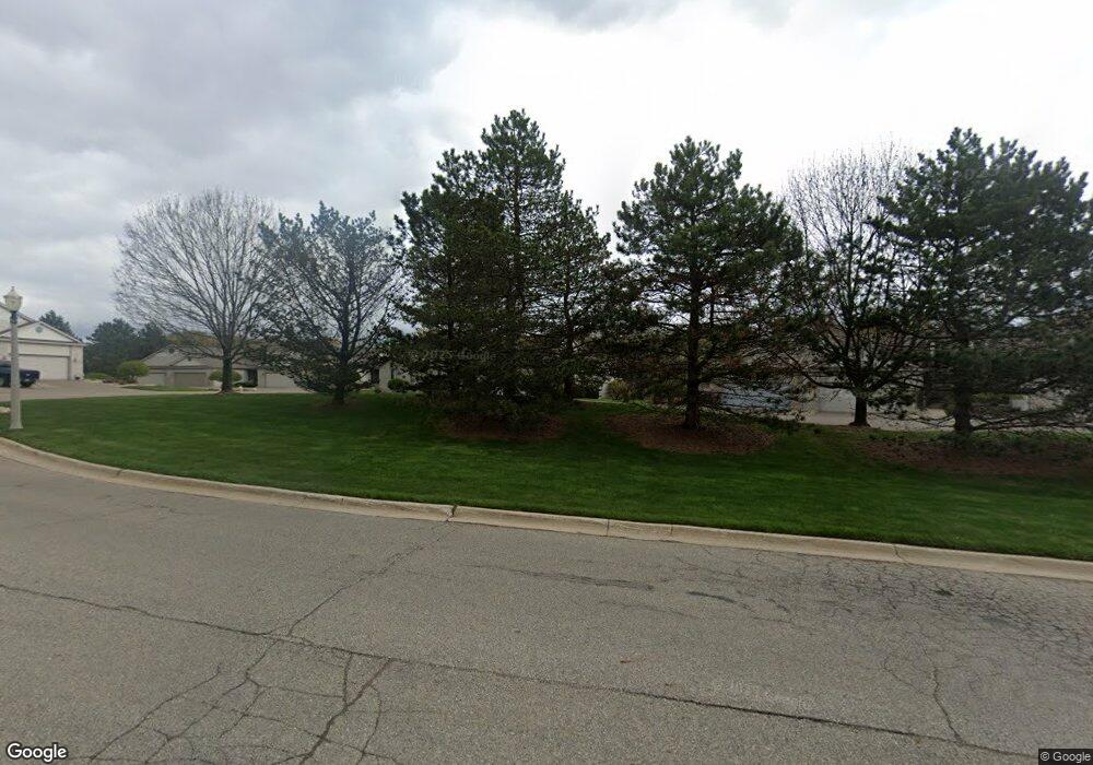 1814 Willow Creek Dr, Lansing, MI 48917 - photo 1