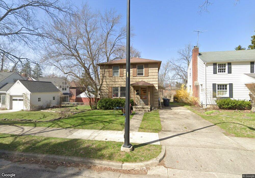 810 Princeton St, Ann Arbor, MI 48103 - photo 1
