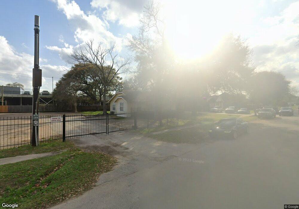 716 W 25th St, Houston, TX 77008 - photo 1
