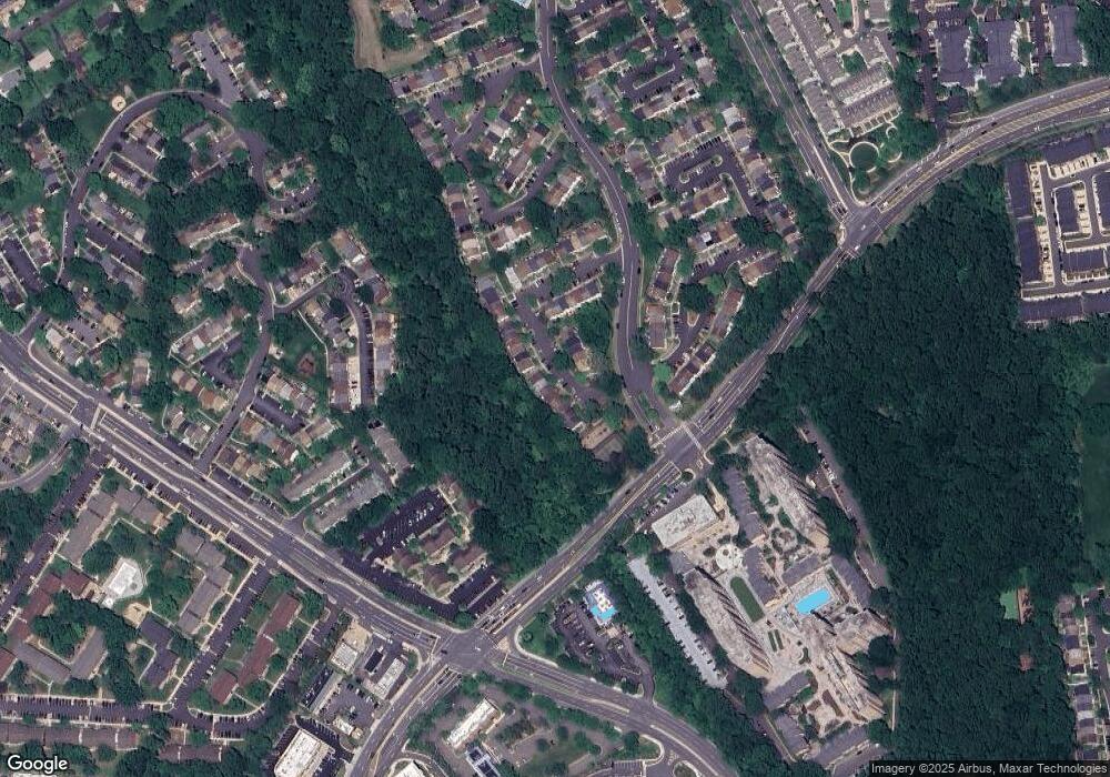 3084 Southern Elm Ct, Fairfax, VA 22031 - photo 1