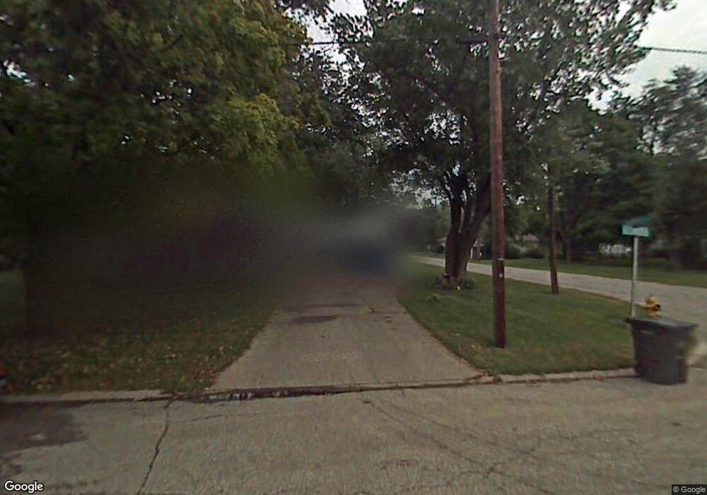 2226 Aurora Ave, Elkhart, IN 46517 - photo 1