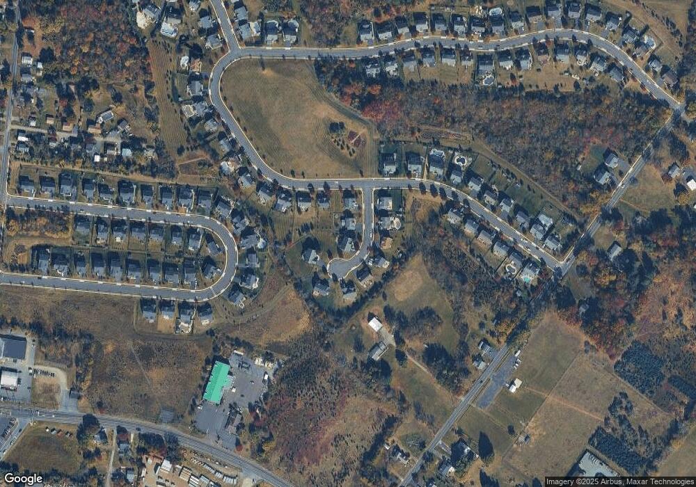 35 Greenmeadow Dr, Royersford, PA 19468 - photo 1