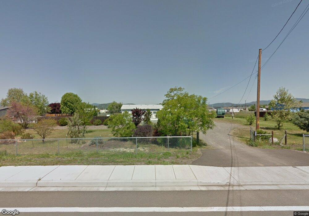 3863 Avenue G, White City, OR 97503 - photo 1