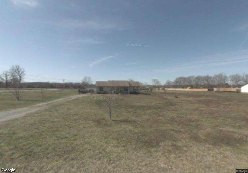 344 Cessna Ln, Shelbyville, TN 37160 - photo 1