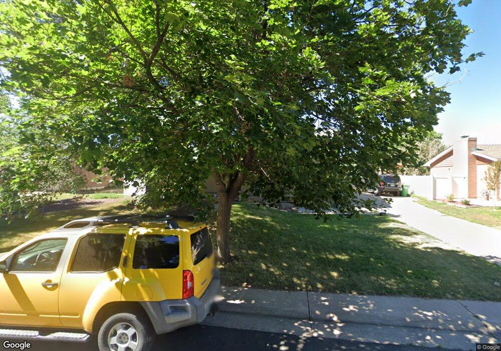 945 Dearborn St, Aurora, CO 80011 - photo 1