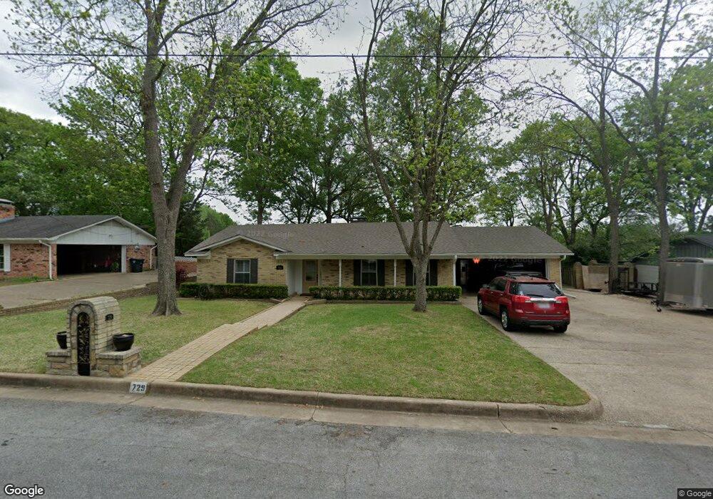729 Jeffery Dr, Tyler, TX 75703 - photo 1