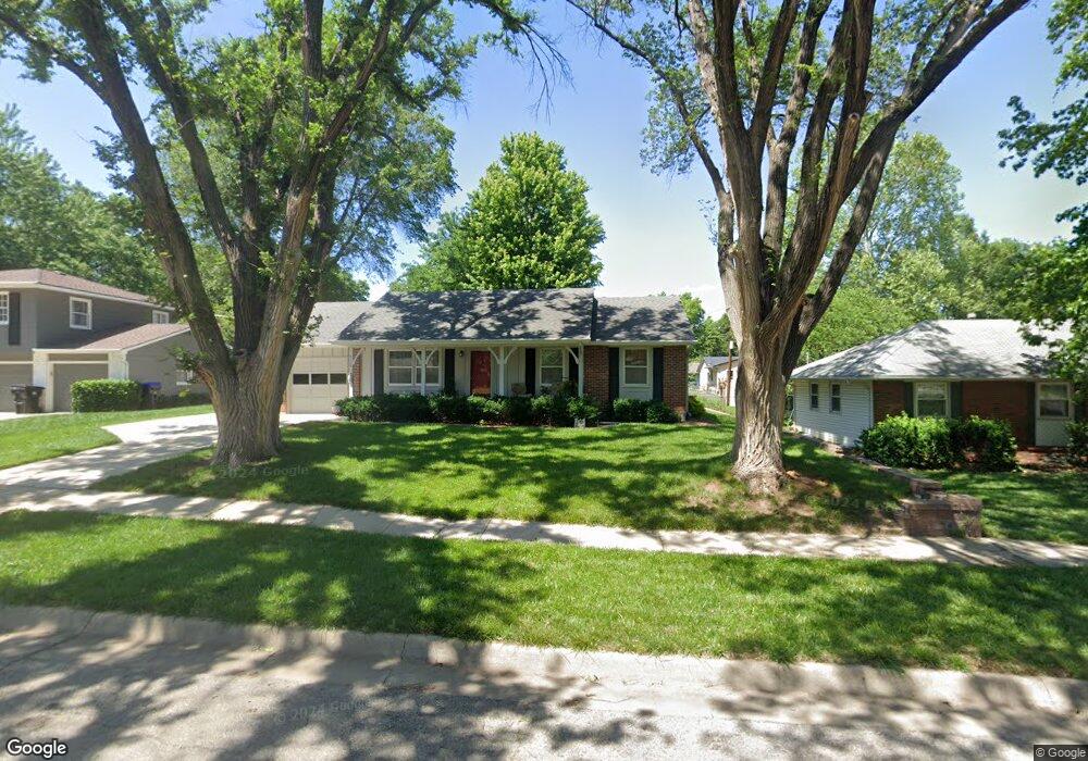 3110 SW 32nd Terrace, Topeka, KS 66614 - photo 1