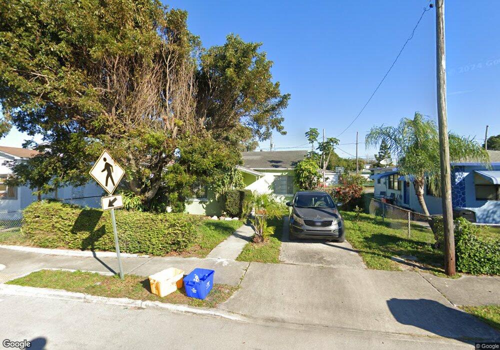 1111 State St, West Palm Beach, FL 33407 - photo 1