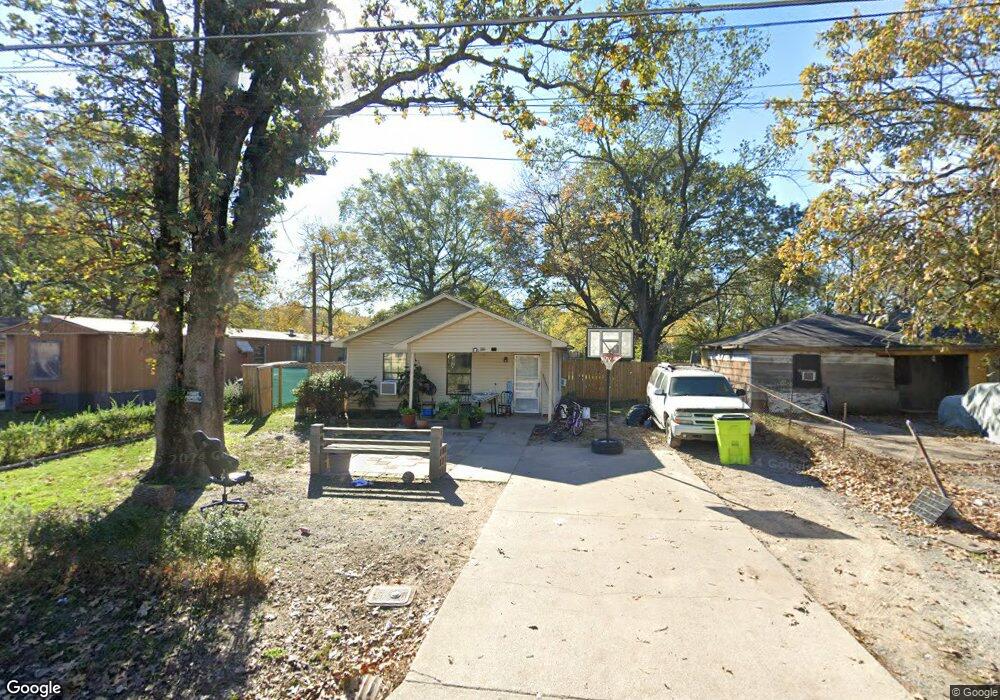 1110 E Cleveland St, Stuttgart, AR 72160 - photo 1