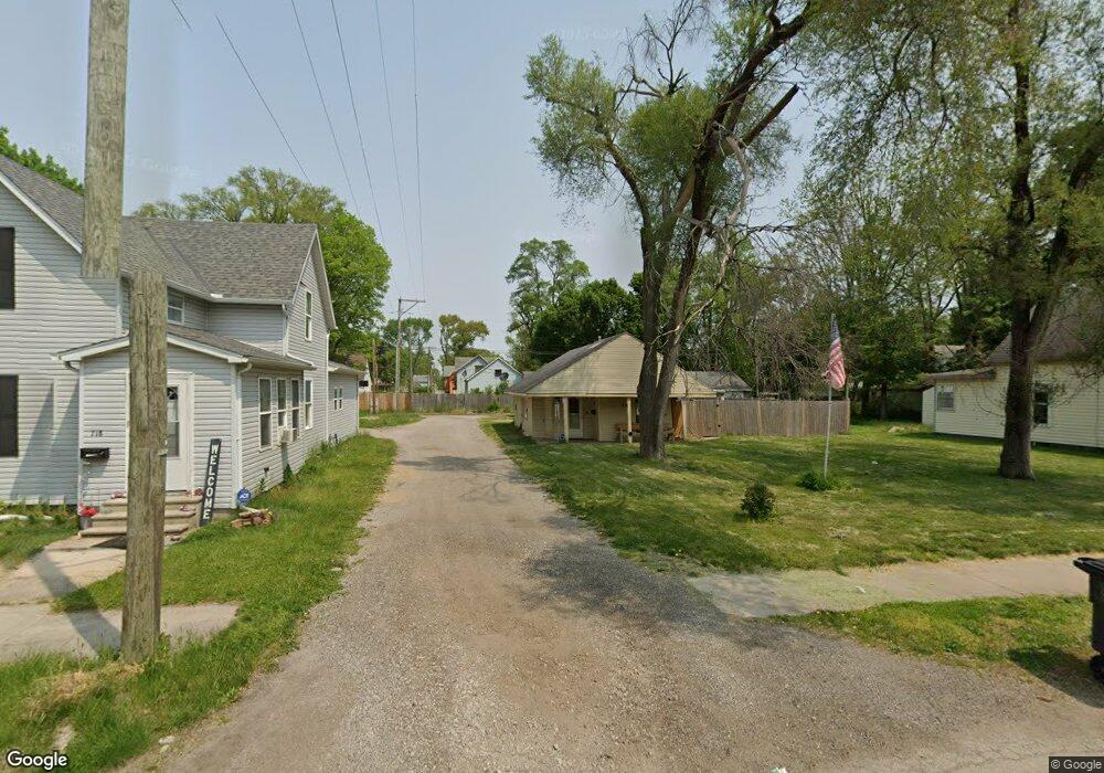 714 W Hubbard Ave, Elkhart, IN 46516 - photo 1
