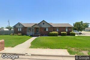 905 Robroyce St, Lakin, KS 67860