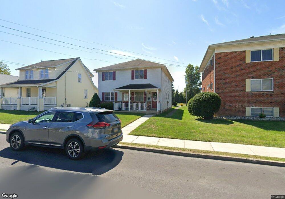 312 W 8th St, Lansdale, PA 19446 - photo 1