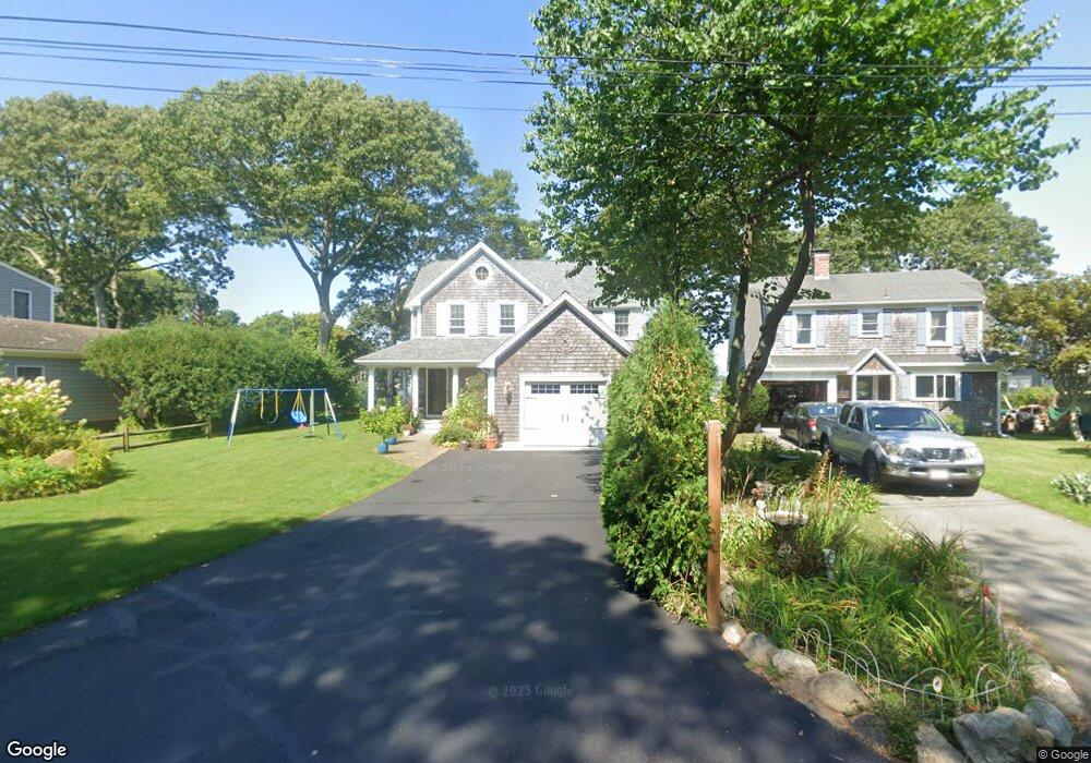 10 Jefferson Rd, Bourne, MA 2532 - photo 1