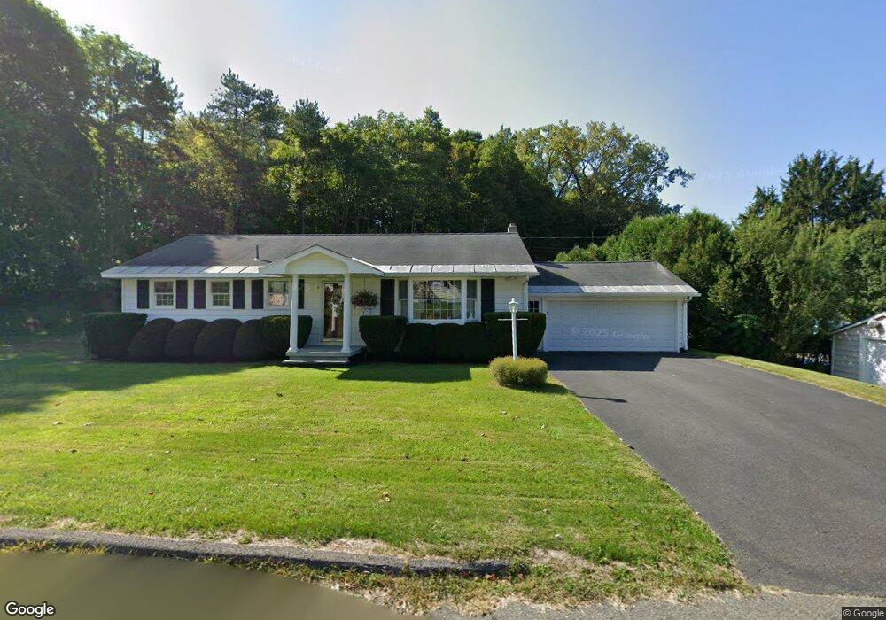 5 Garfield Ave, Adams, MA 01220 - photo 1