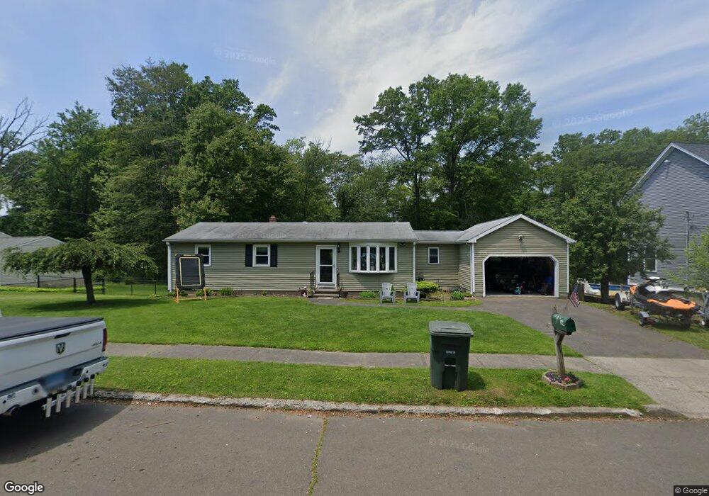 34 Bird Ln, Milford, CT 06460 - photo 1